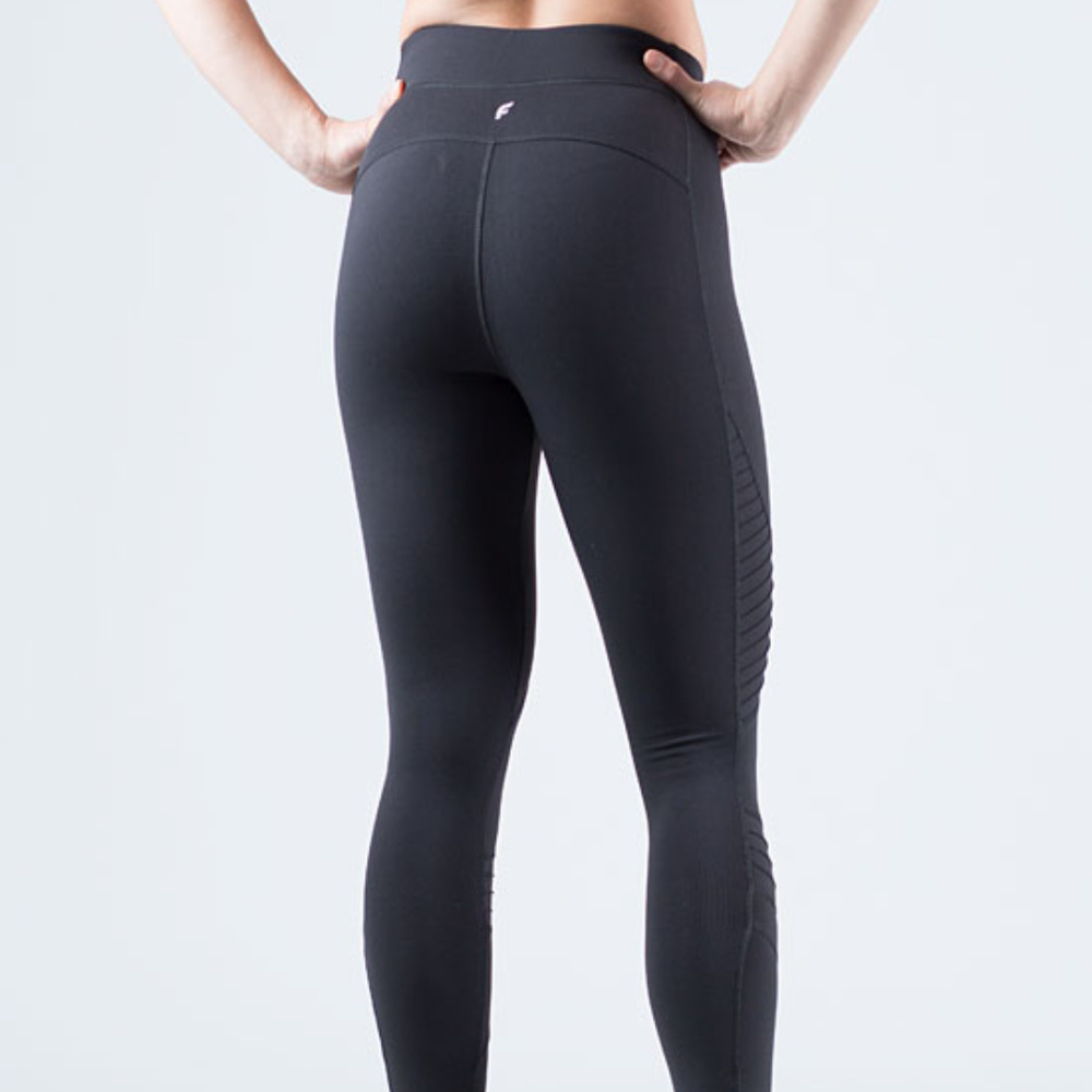 💪🏾PRICE FIRM💪🏾   Victoria Moto Leggings - Picture 5 of 6